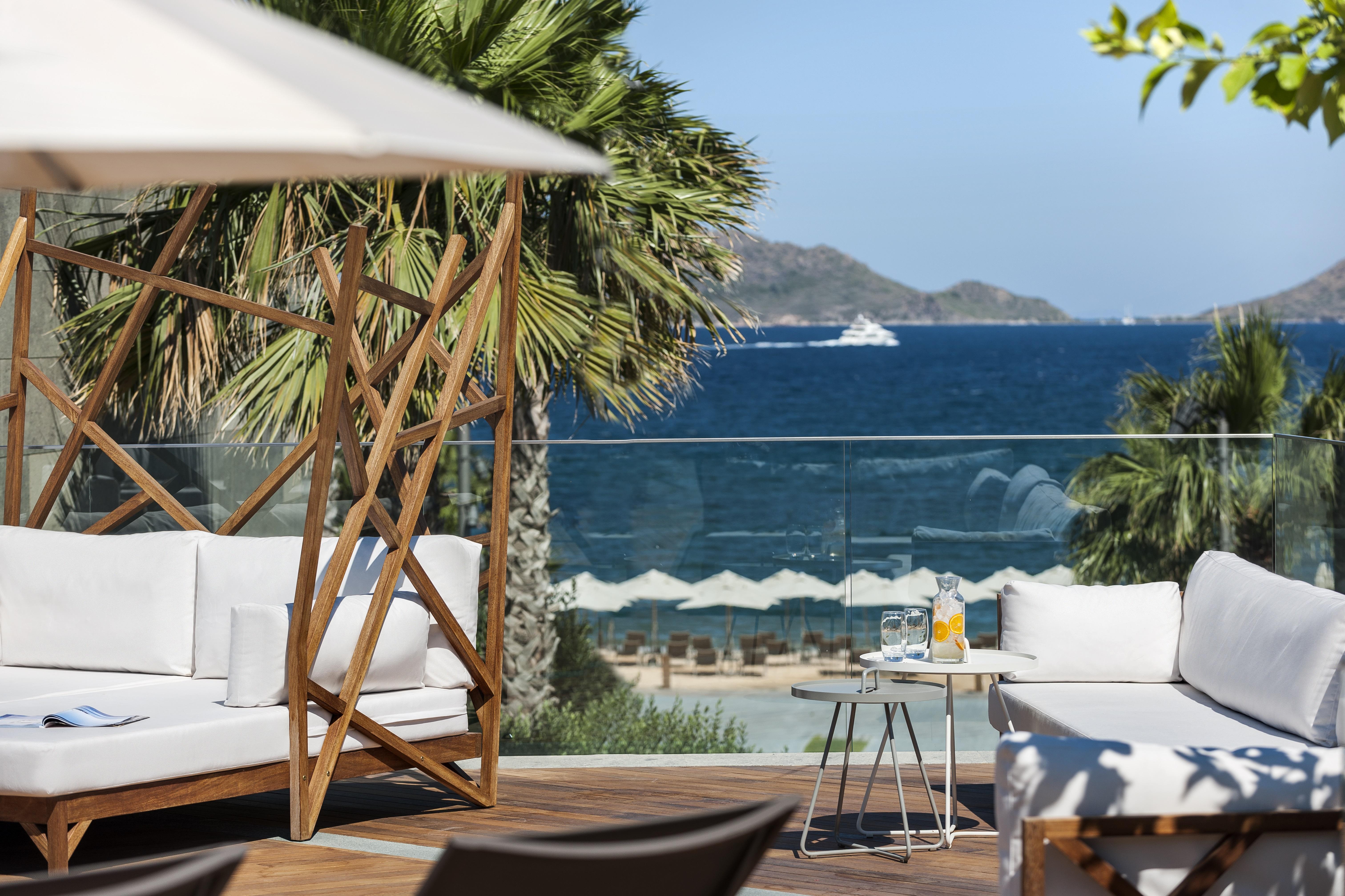 Курортний комплекс Swissotel Bodrum Тургутрейс
